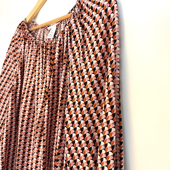 H&M Geometric Print Long Sleeve Mini Dress - Picture 2 of 8